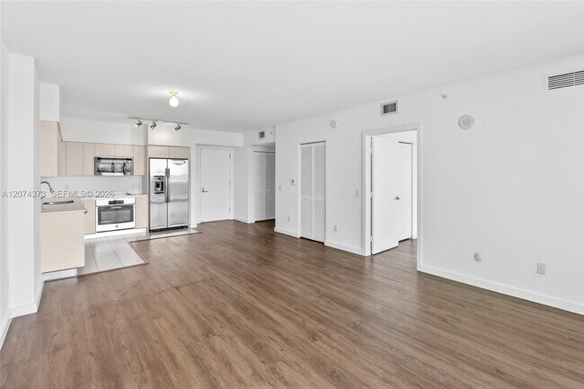 Building Photo - 4250 Biscayne Blvd