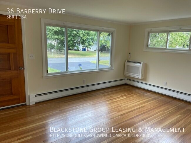 Foto del edificio - 36 Barberry Drive