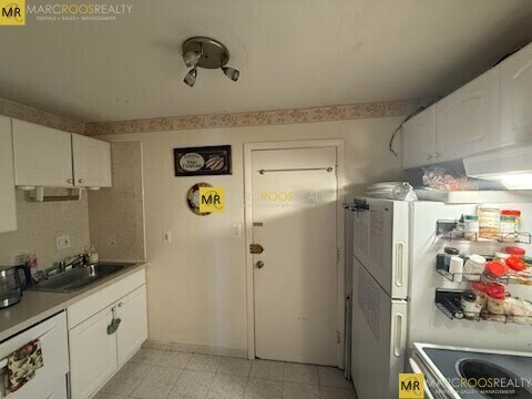 Foto principal - 1030 Bennington St