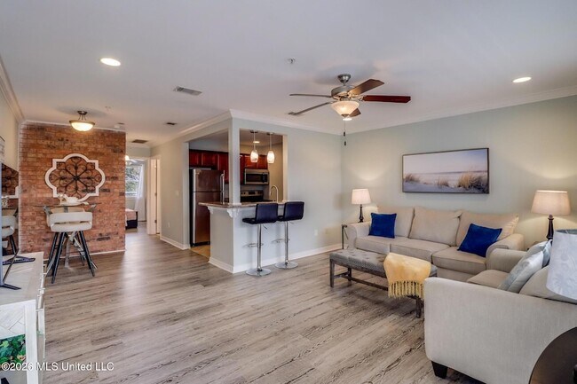 Foto del edificio - 1282 Beach Blvd