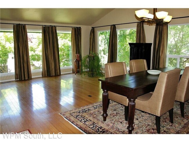 Building Photo - 4 br, 3.5 bath House - 8902 49th Street West