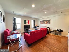 Building Photo - 1815 N 18th St