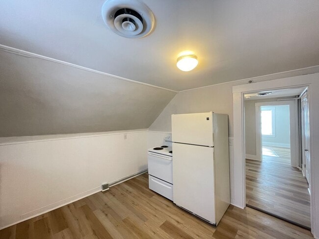 Foto del edificio - 98 Main St