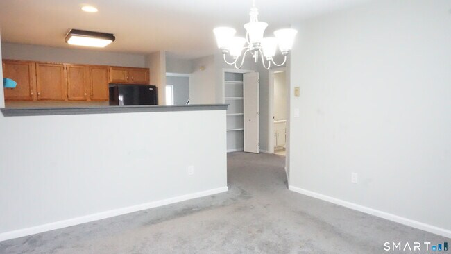 Foto del edificio - 234 Willow Springs