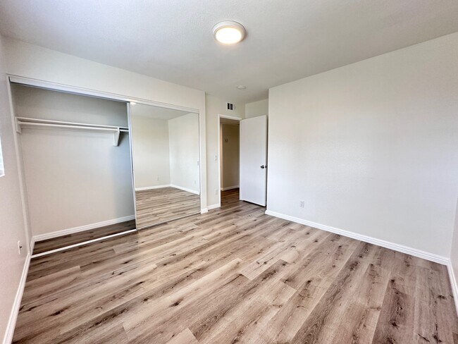 Foto del edificio - Milestone Apartments