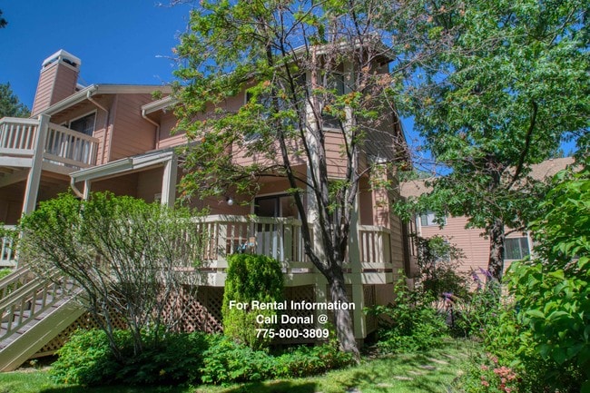 Building Photo - 2875 Idlewild Dr