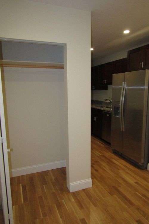 Building Photo - 40 Peterborough St