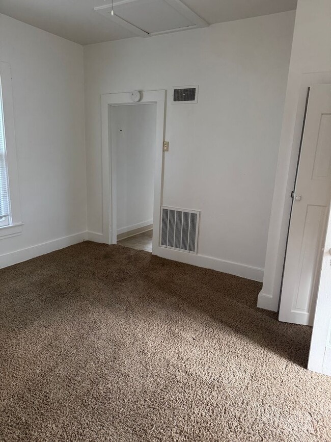 Building Photo - 1412 1/2-621 N Wahsatch Ave