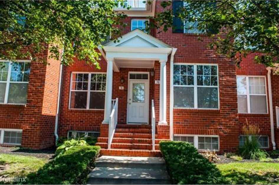 Primary Photo - 76 Central Ave