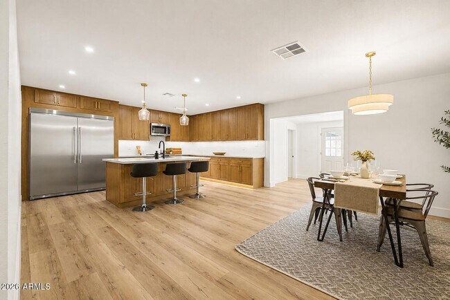 Foto del edificio - 2259 E Harmony Ave