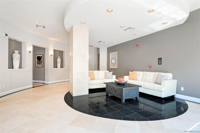 Building Photo - 350 K St