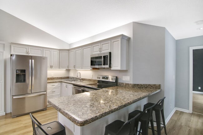 Foto del edificio - 12624 Woodmill Dr