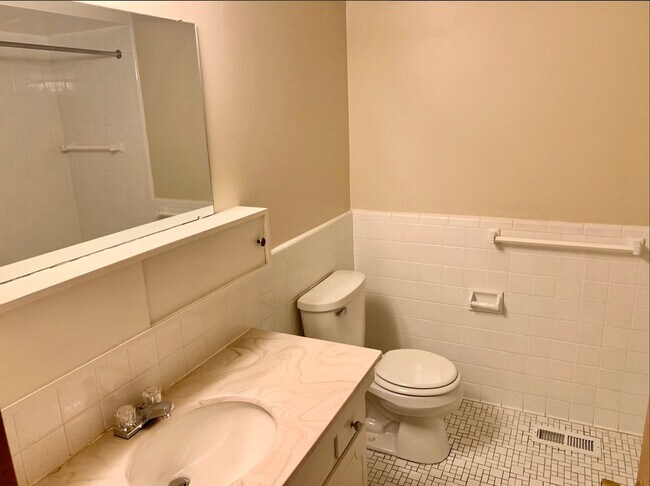 Foto del edificio - Indian Village Apartments - 1 bed 1 bath g...