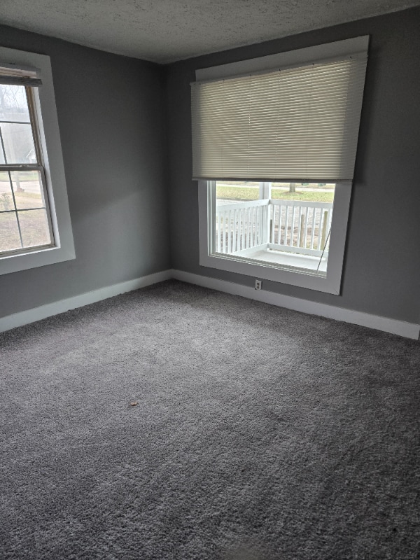 Building Photo - 2123 Highland Ave