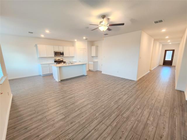 Building Photo - 1202 Smoketree Ln