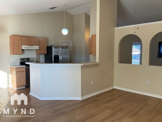 Foto del edificio - 12244 Pine Bluff St