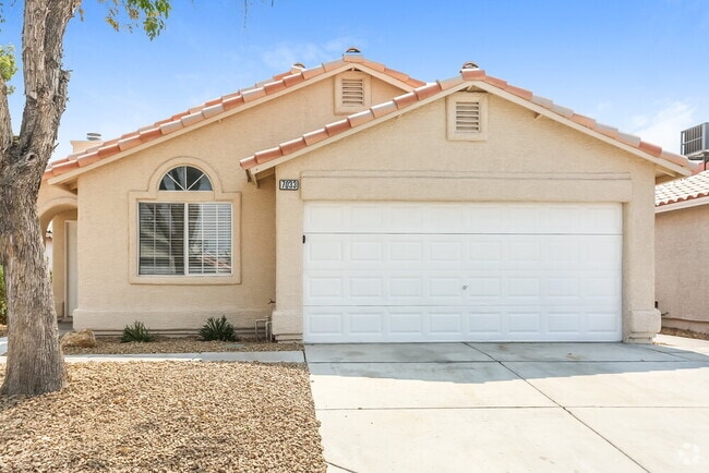 Building Photo - 7033 Golden Desert Ave