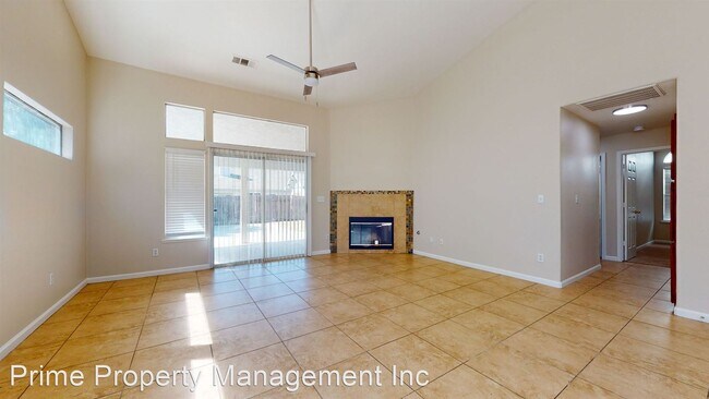 Building Photo - 3 br, 2 bath House - 1612 Brier Road