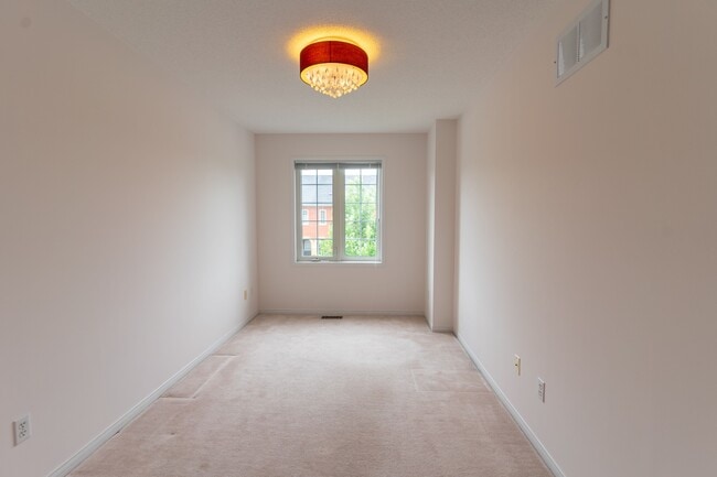 Building Photo - 2151 Forest Gate Park