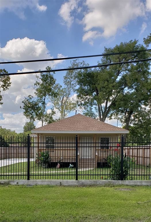 Primary Photo - 3507 E Lockwood Dr