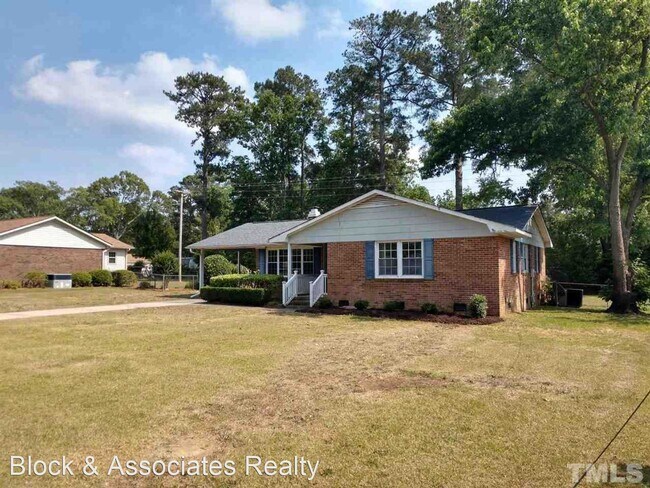 Foto del edificio - 3 br, 1.5 bath House - 6407 Rutherglen Dr