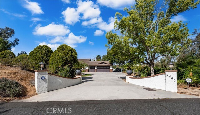 Primary Photo - 2465 Via Oeste Dr