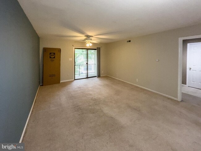 Building Photo - 522A Willow Turn