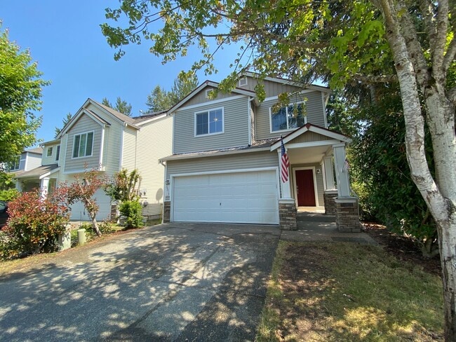 Building Photo - Perfectly Placed & Refreshed Spanaway Home...