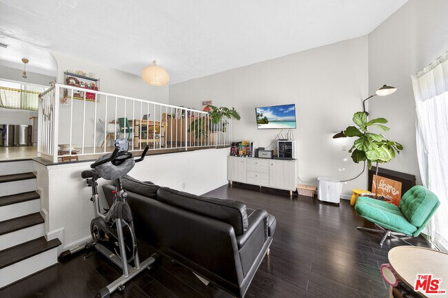 Foto del edificio - 9034 Willis Ave