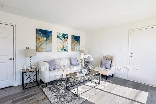 2911 California St Apartment - Image 