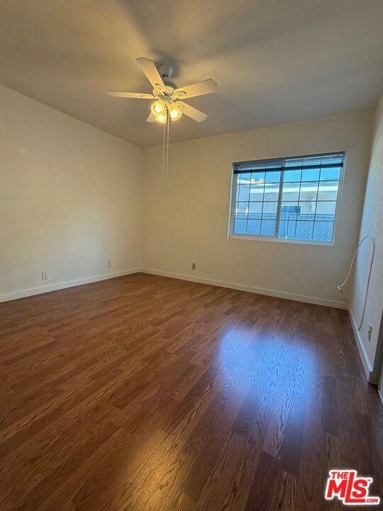 Foto del edificio - 18649 Chase St