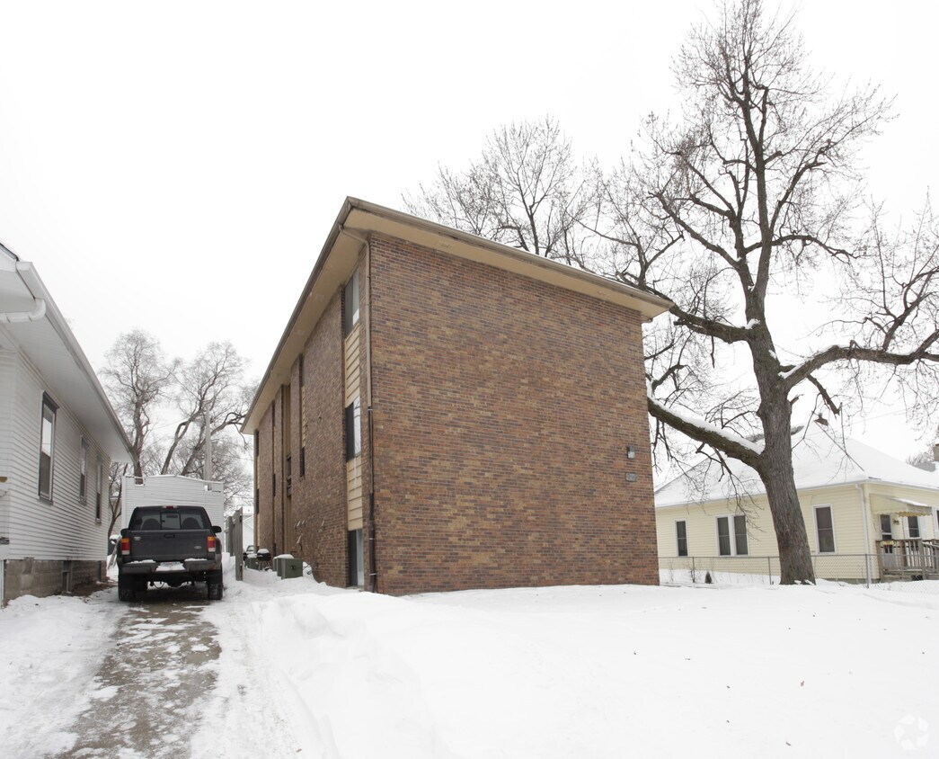 Foto del edificio - 943 Garfield St