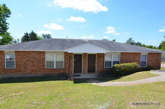 Building Photo - 2311 Walden Dr