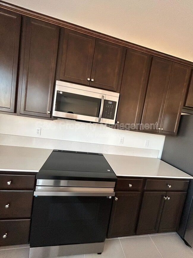 Foto del edificio - 2254 S Sylmar Ave