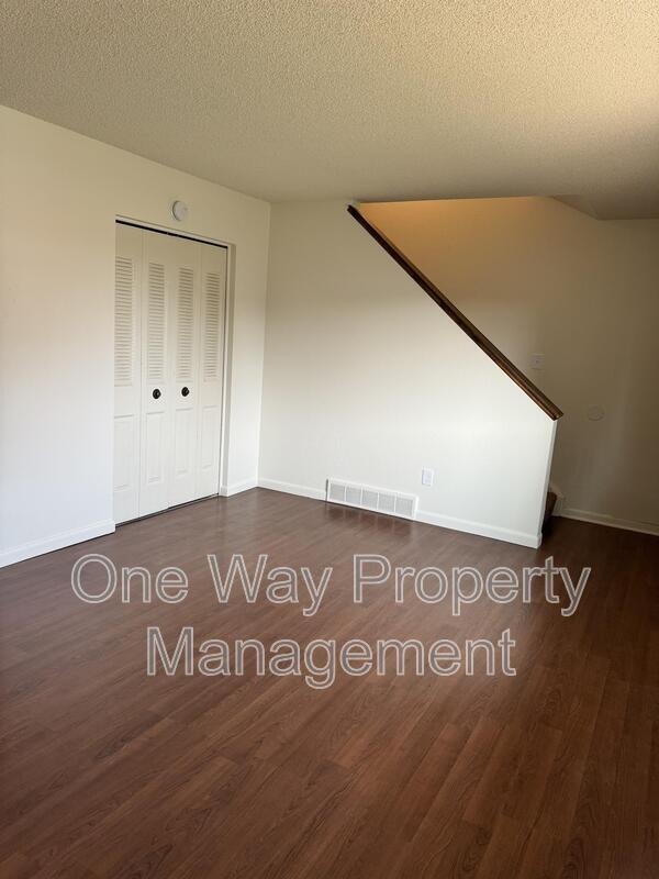 Foto del edificio - 2423 W 27th St