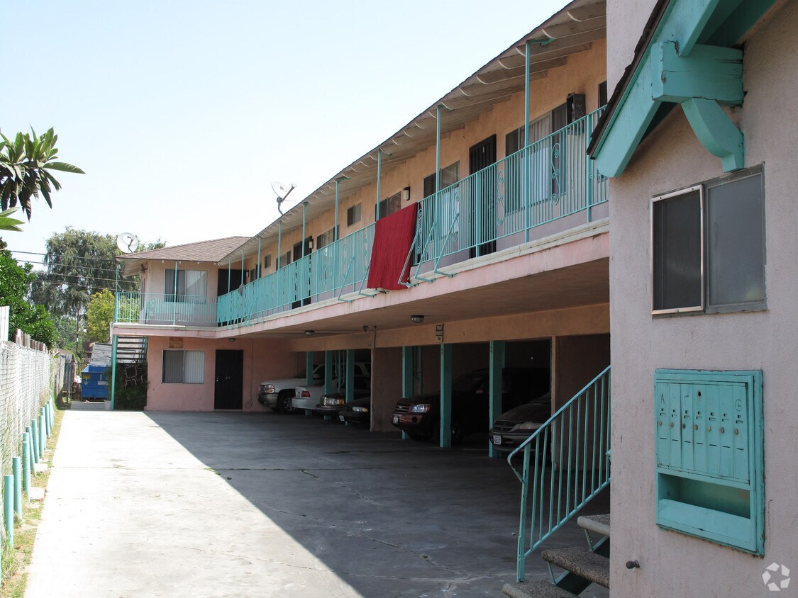 Foto del edificio - 3577 Platt Ave