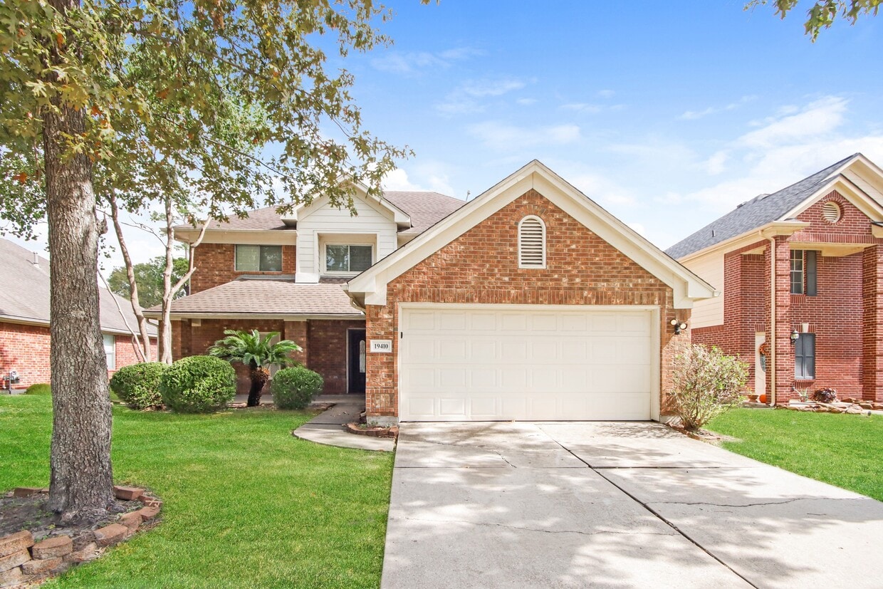 Foto principal - 19410 Pine Cluster Ln