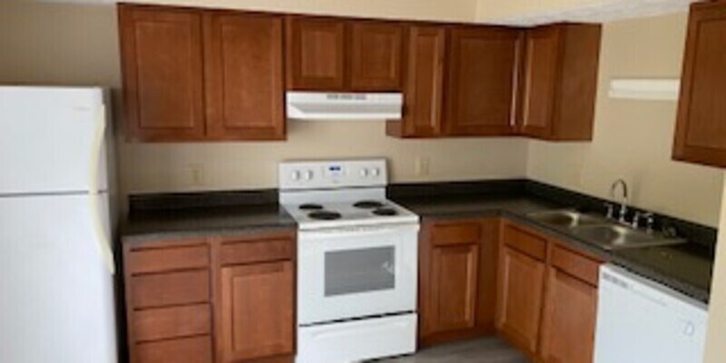 Primary Photo - 709 FOREST LANE