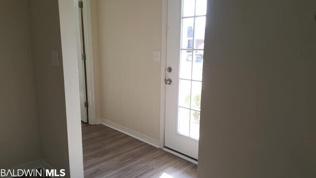 Foto del edificio - 1470 Majesty Loop