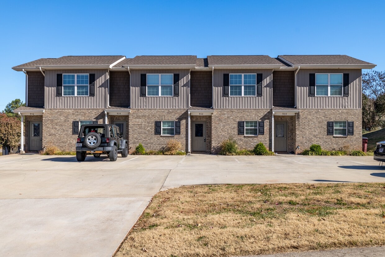 Photo - 932 Warrior Hill Dr (Louisville, TN)