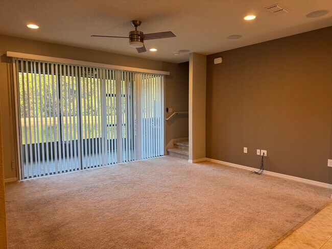 Foto del edificio - 6977 Heatherton Ct