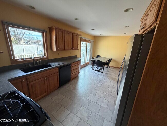 Foto del edificio - 755 Van Ct Ave