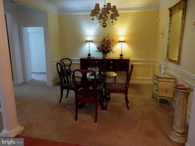 Foto del edificio - 44485 Chamberlain Terrace