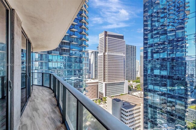 Foto del edificio - 801 S Miami Ave