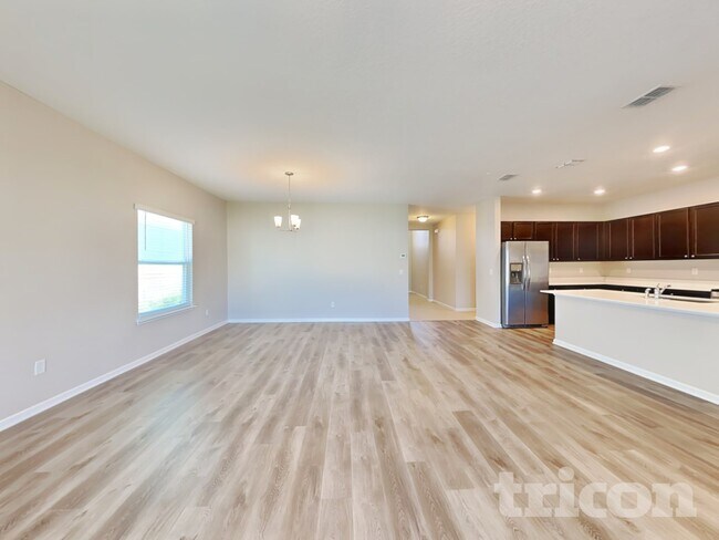 Foto del edificio - 124 Bloomfield Wy