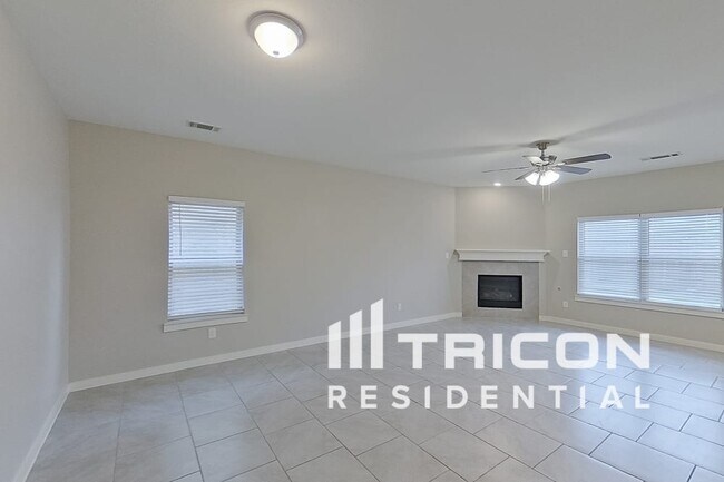 Building Photo - 1569 Ferguson Dr