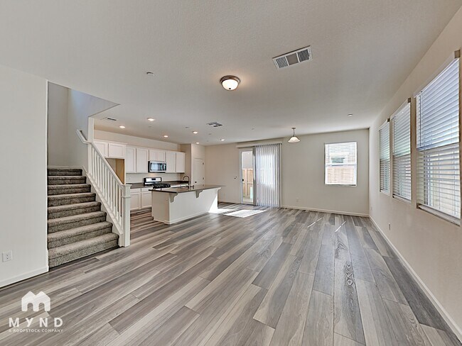 Building Photo - 8176 Kramer Rnch Ln