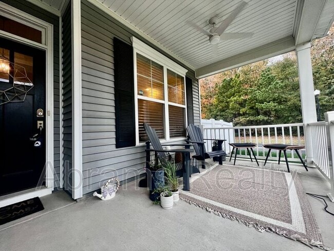 Building Photo - 2228 Martlet Ln