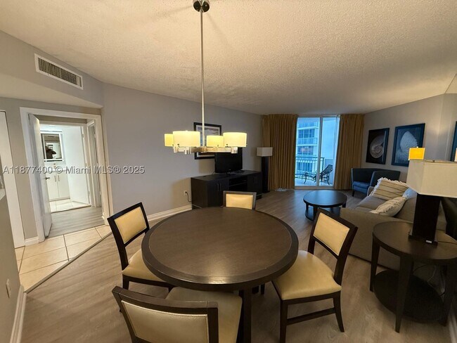 Building Photo - 17375 Collins Ave