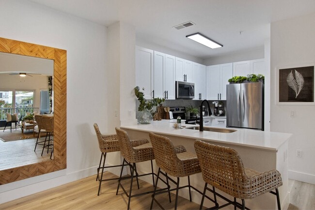 1000 West, Charleston, SC, Cocina - 1000 West